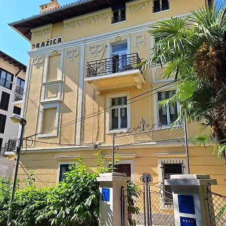 Drazica Apartamento Opatija